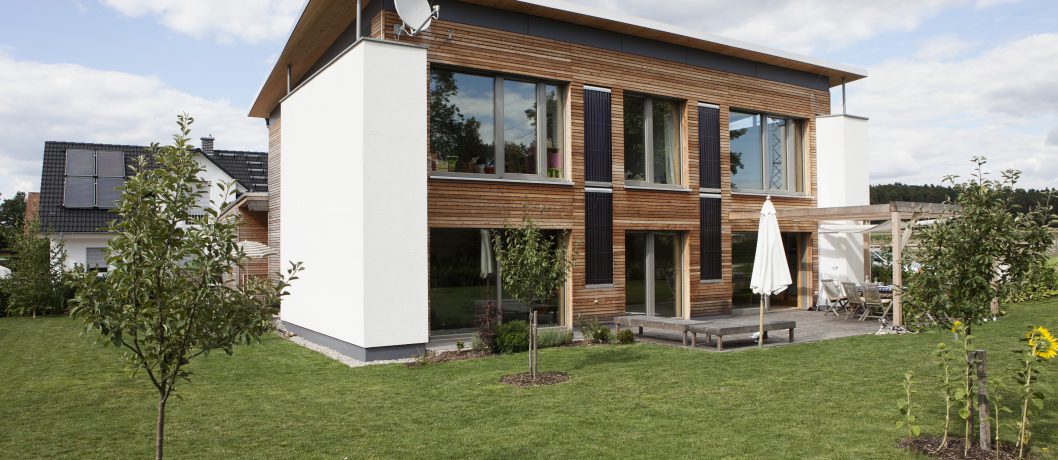 Germany, Bavaria, Nuremberg, View of modern house with garden